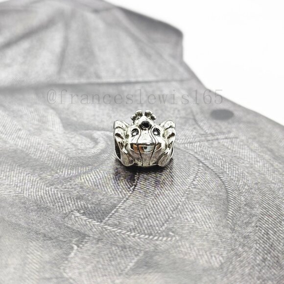 Pandora Lady dog Charm - Picture 5 of 7